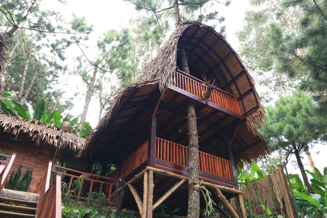 The Lodge Maribaya Lembang Bagian luar foto